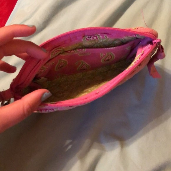 Vera Bradley clutch - Picture 2 of 2